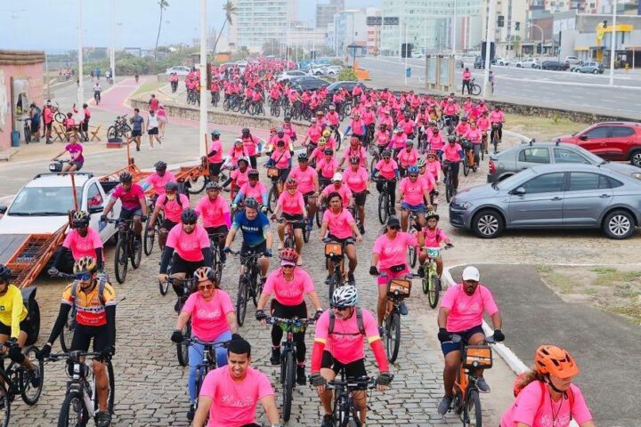 Pedal Outubro Rosa chega à 9ª edição neste domingo (18), em Salvador; veja como participar
