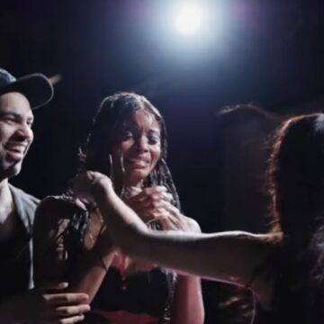 Coreógrafo baiano assina movimentos de Adriana Lima e outras angels em desfile da Victoria’s Secret