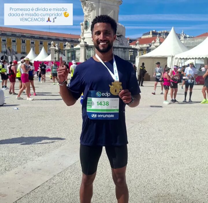 Baiano corre maratona em Portugal para celebrar cura da mãe do câncer de mama