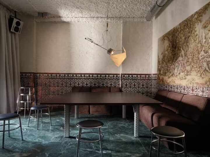 Bar em Madri homenageia avó dos fundadores e tem decoração inspirada em casa de família