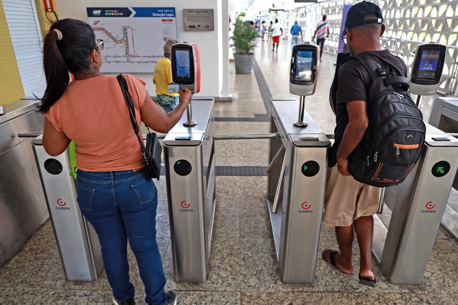 Ônibus de Salvador passarão a aceitar pagamento via QR Code; veja como vai funcionar