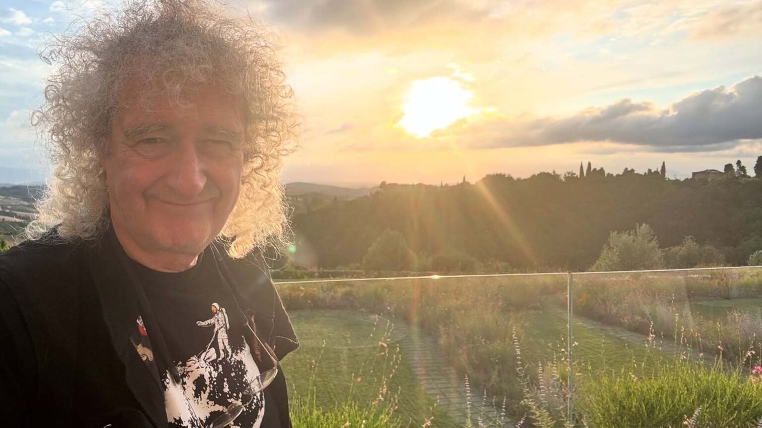Aos 79 anos, guitarrista do Queen transforma área agrícola em refúgio para mais de 100 mil árvores e animais