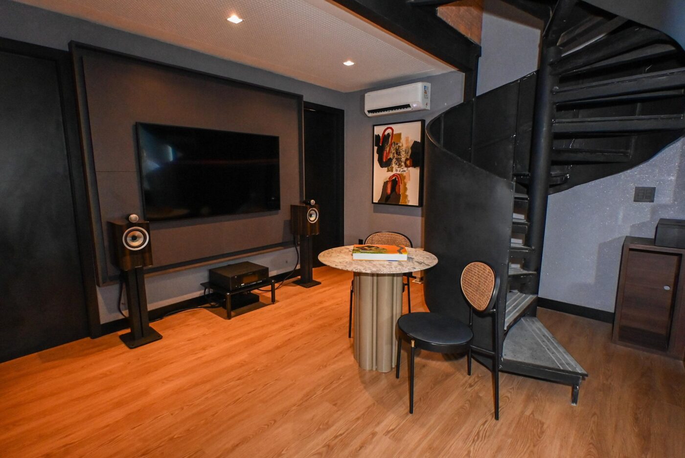 Studio Zhen