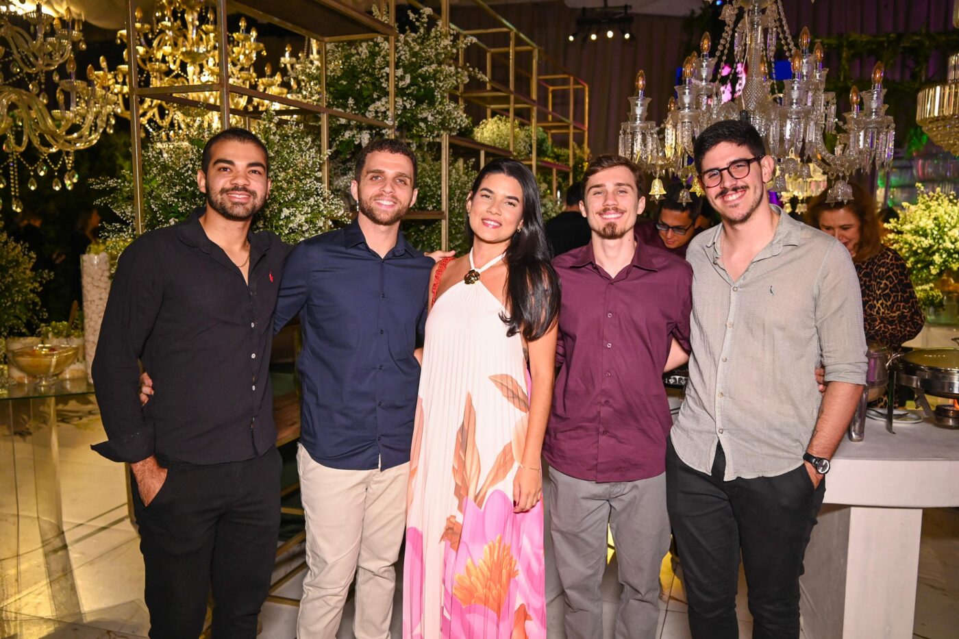 Vittor Silvano, Felipe Almeida, Emanuela Vasconcelos, Arthur Bergamini e Thiago Fonseca