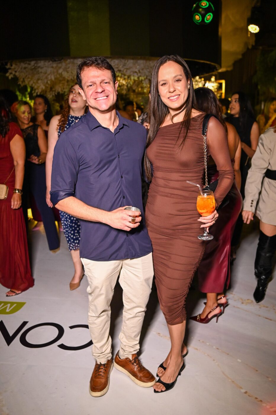 Matheus Serapião e Camila  Renzzo