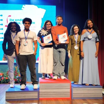 Três estudantes de escolas públicas da Bahia são premiados em concurso de jornalismo
