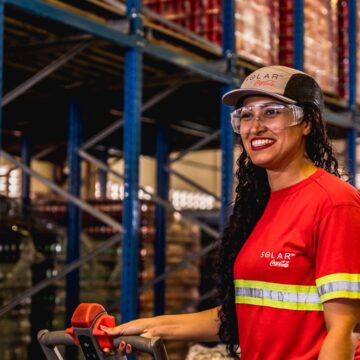 Solar Coca-Cola abre 370 vagas de emprego em Salvador e outras cidades da Bahia