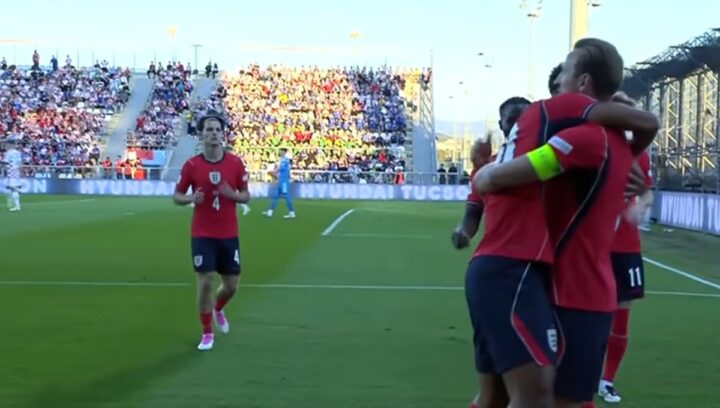 Inglaterra aplica goleada histórica na Croácia por 7 a 0 na Nations League; veja gols e melhores momentos