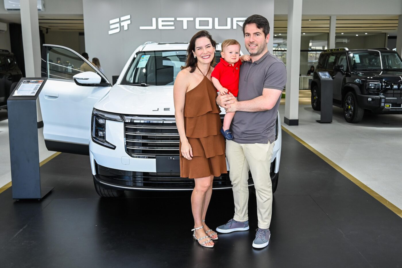 Elisa Araújo, Diego e Santiago Fraiz