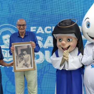Faculdade Santa Dulce é inaugurada em Salvador com palestra de Drauzio Varella