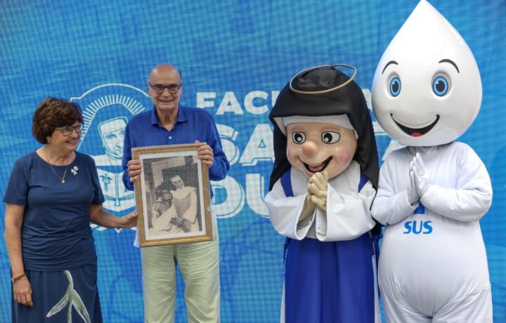 Faculdade Santa Dulce é inaugurada em Salvador com palestra de Drauzio Varella