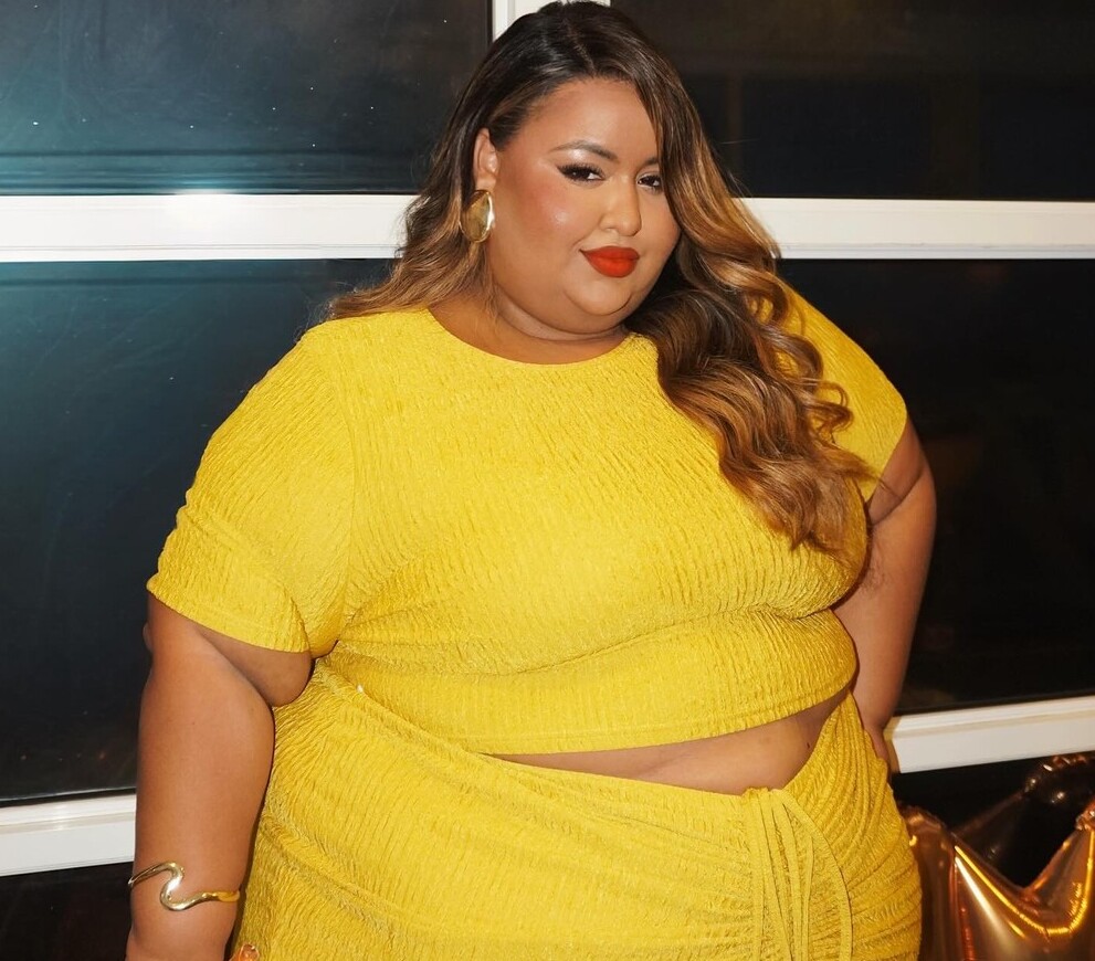 Aos 29 anos, influenciadora que já pesou mais de 200 kg revela maior desafio do emagrecimento e fala sobre bariátrica