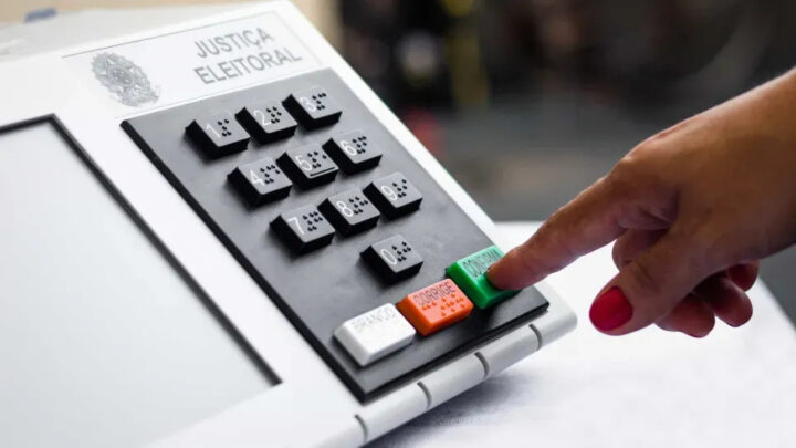 Segundo turno das eleições acontece neste domingo (25); veja horário, regras e onde haverá disputa para governador