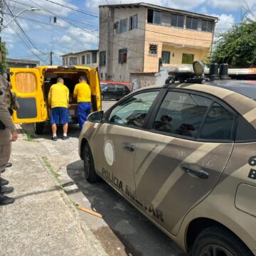 Urnas são escoltadas pela Polícia Militar até locais de votação na Bahia