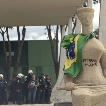 Moraes concede regime semiaberto a Débora do Batom, baiana que pichou STF no 8 de janeiro