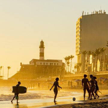 Que calor é esse? Temperatura passa dos 33 °C em Salvador nesta sexta-feira