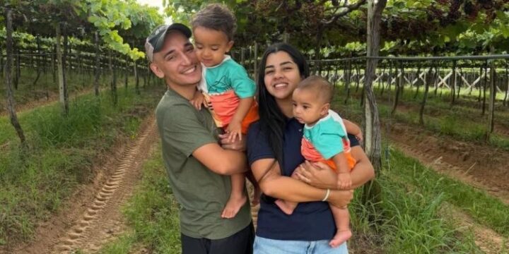 Aos 24 anos, cantor investe em fazenda de uvas avaliada em R$ 2 milhões