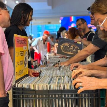 Shopping em Salvador terá Feira de Vinil neste sábado (31), com discos a partir de R$ 10
