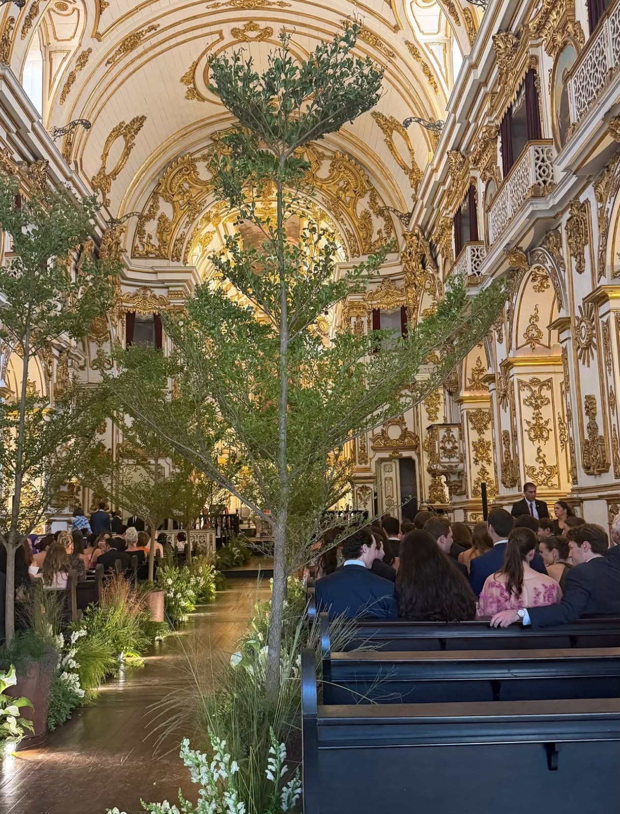 Giulia Be se casa com Conor Kennedy em igreja histórica no Rio de Janeiro