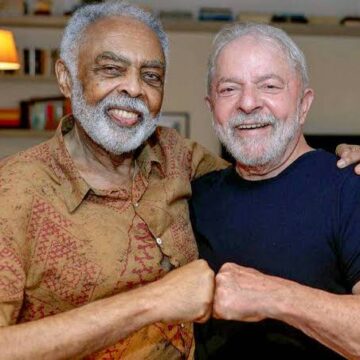 Gilberto Gil confirma presença em Ato Pela Democracia com Daniela Mercury e BaianaSystem em Salvador