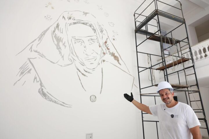 Antiga fábrica de refrigerantes em Salvador ganha mural de Santa Dulce e vai virar faculdade de medicina