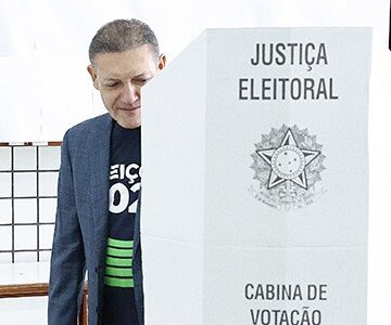 Presidente do TSE, Kassio Nunes Marques vota em Brasília e afirma que eleição será ‘tranquila e exitosa’