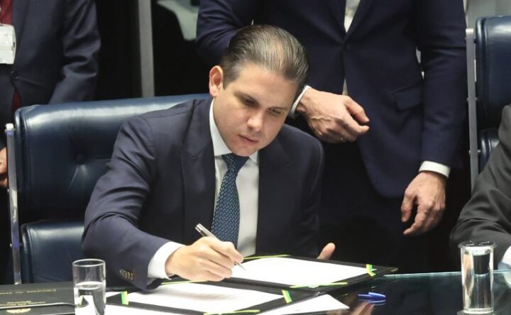 Fim da escala 6×1: Câmara dos Deputados vai implementar novas regras imediatamente