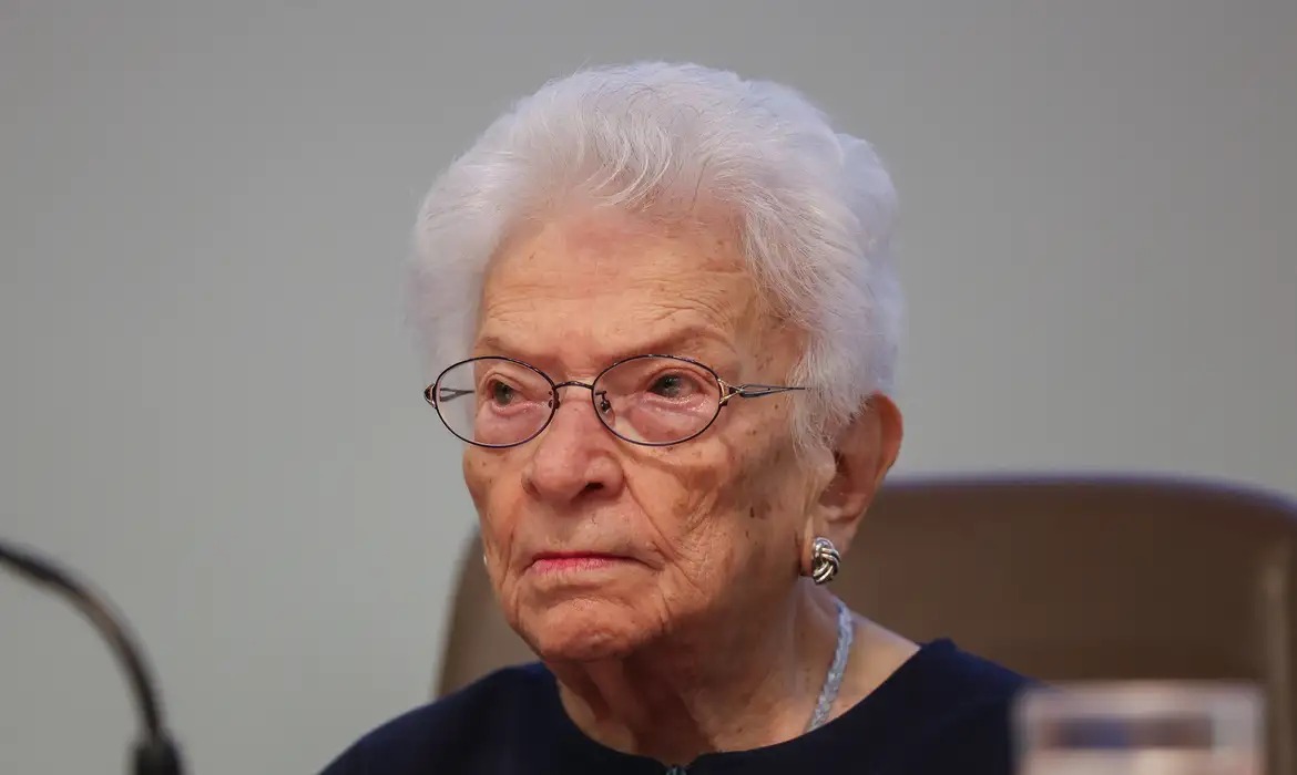 Aos 91 anos, saiba quem é a deputada estadual mais velha eleita em 2026