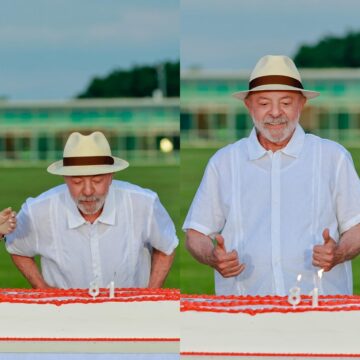 Lula comemora 81 anos com apoiadores em Brasília e se emociona ao agradecer eleitores