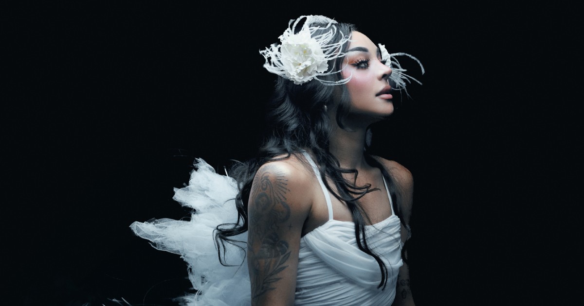 Pabllo Vittar mergulha na luxúria e no eletrônico em “LOST IN LUST”, novo álbum com 12 faixas