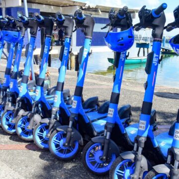 Patinetes elétricos atingem marca de 1 milhão de viagens em Salvador