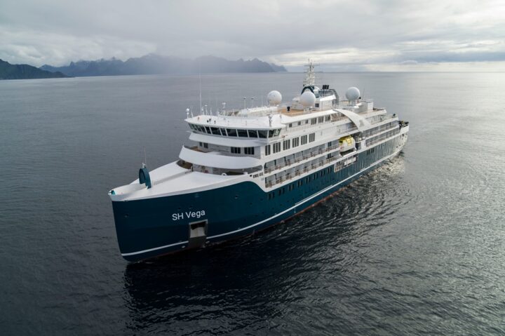 Salvador recebe navios de expedição antes da temporada de cruzeiros na Antártica