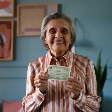 Abstenção de eleitores com mais de 70 anos cai quase 10 pontos percentuais no primeiro turno das eleições