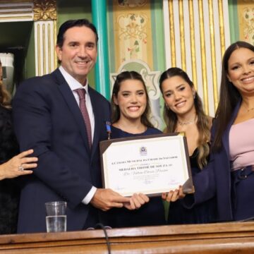 Advogado Valton Pessoa recebe Medalha Thomé de Souza, maior honraria da Câmara de Salvador; veja fotos