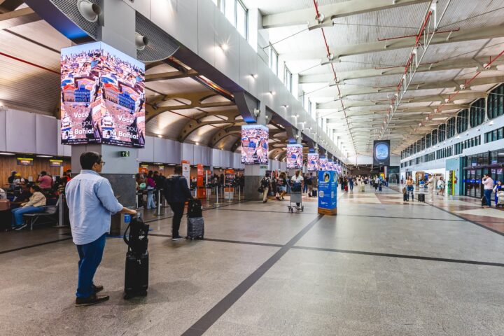 Aeroporto de Salvador supera 6,4 milhões de passageiros em 2026 e registra crescimento de 8,8%